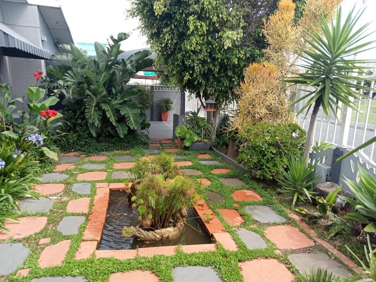 Mitchell'S Guesthouse Parow Exterior foto